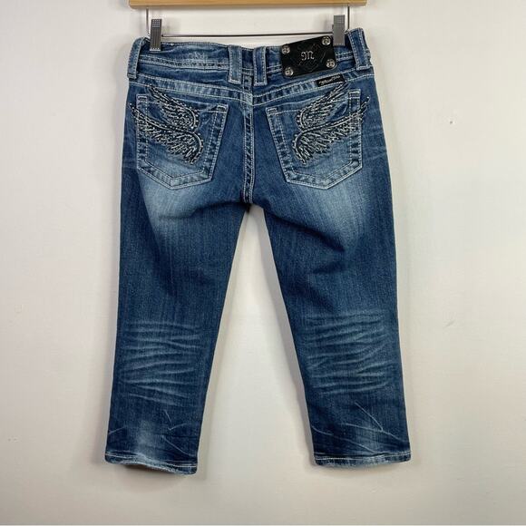 Miss Me Angel Wing Rhinestone Western Cropped Capri Distressed Stretch Jeans 26 - Picture 9 of 16
